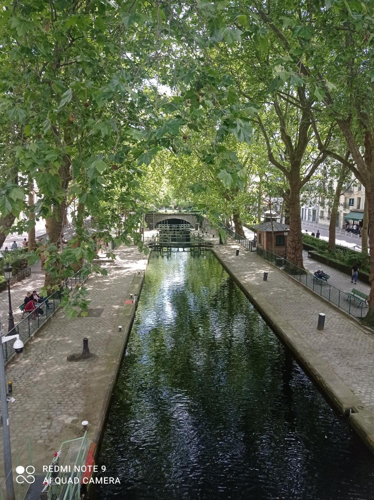Homestay Tete Dans Les Etoiles Paris